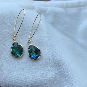 Kendra Scott drop earrings!